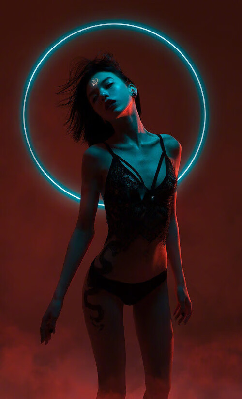 澳大利亚袋鼠队的传球速度和对抗力度形成独特优势，澳大利亚袋鼠打拳