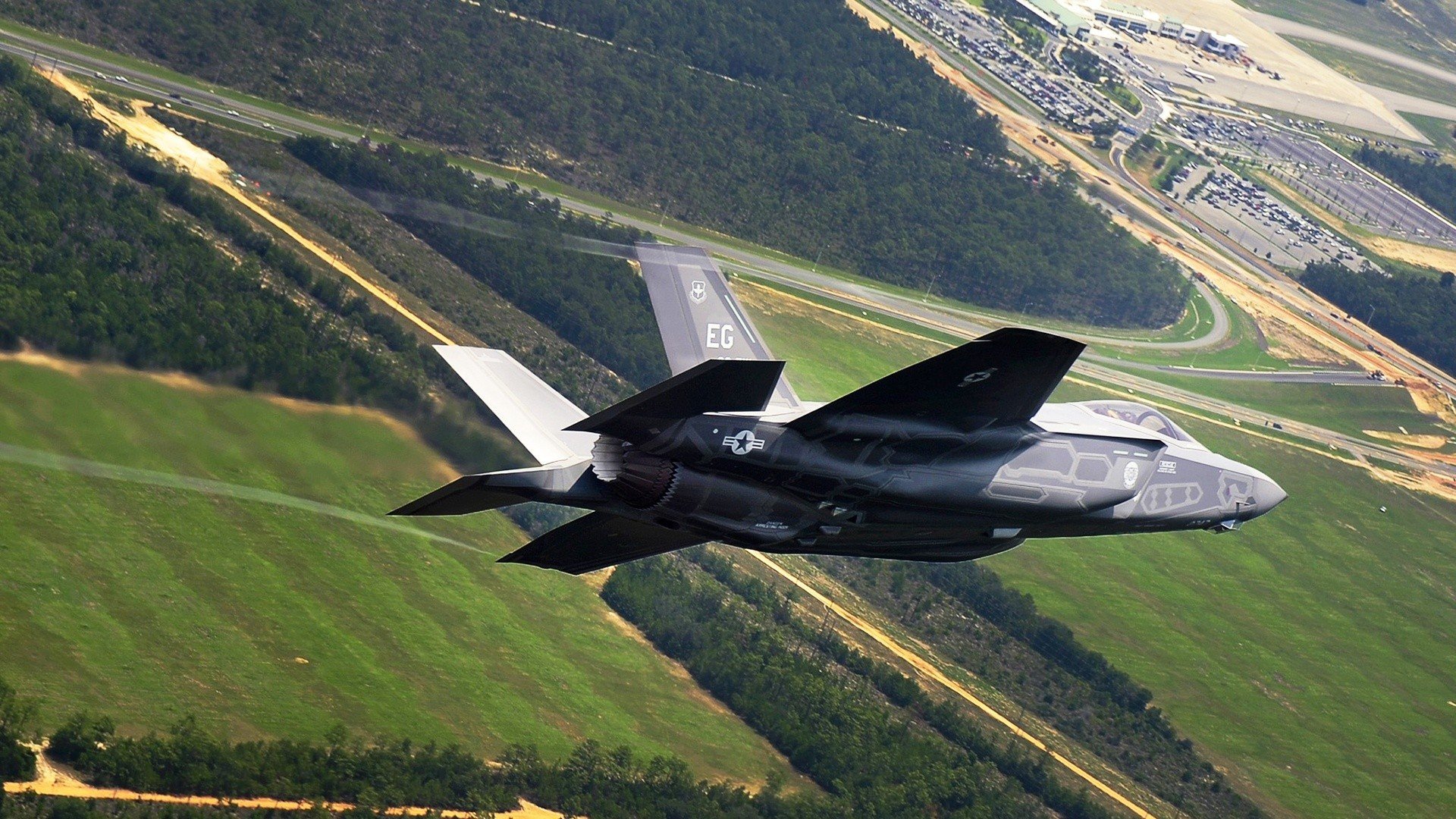 爱尔兰女子橄榄球队崭露头角，爱尔兰女子组合乐队