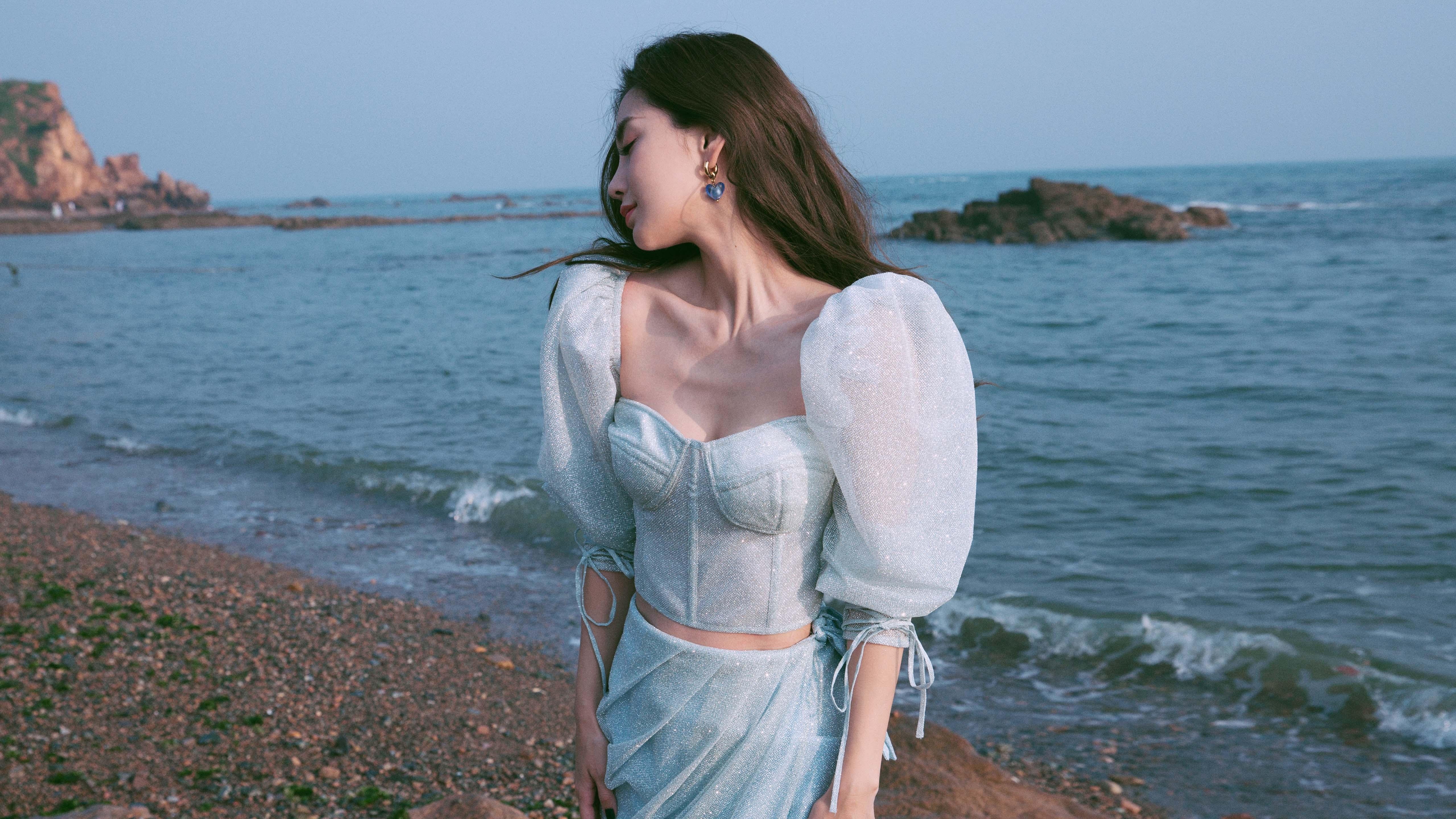 爱游戏中国官方网站平台-青年队战术演练专注于场上转换速度与防守位置纪律,青年集训队